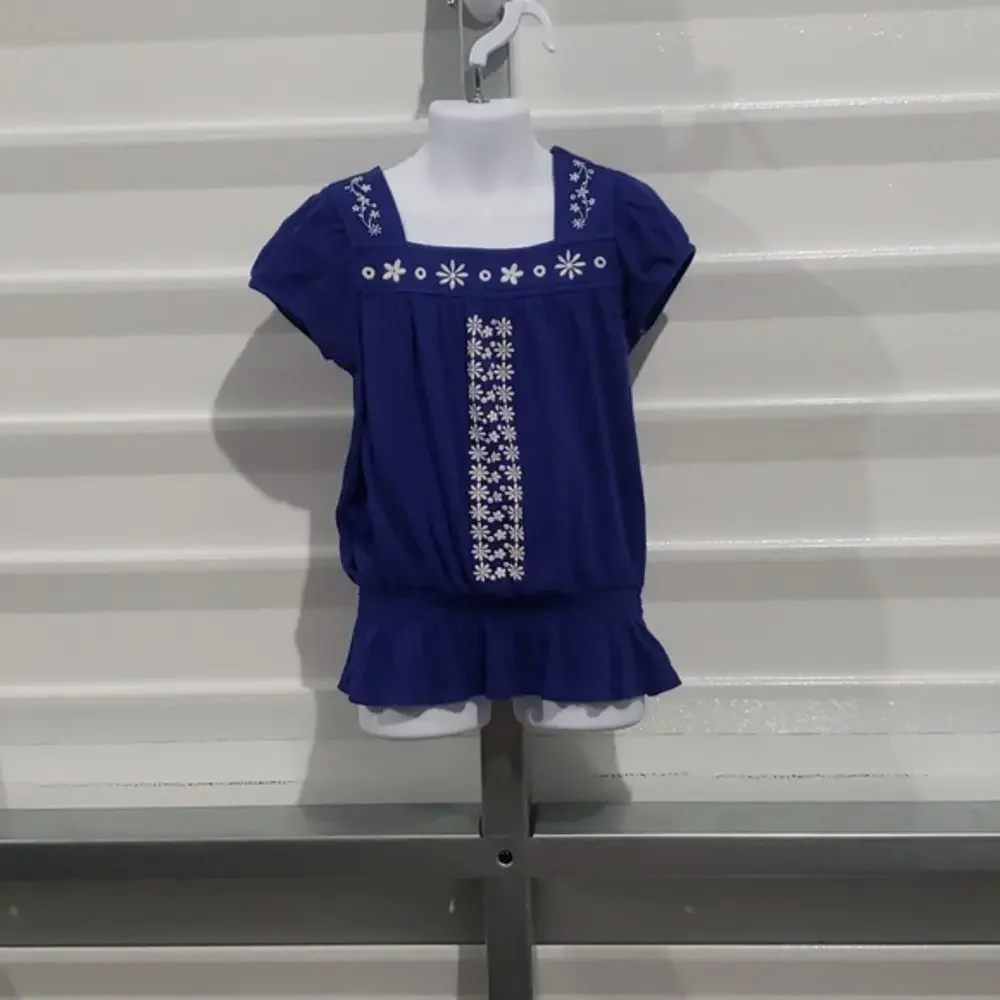 Children's place girls shirt size 5/6